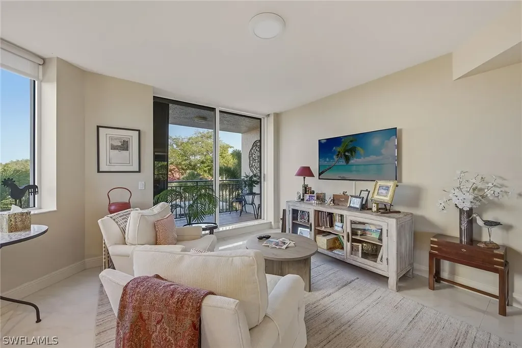 7225 Pelican Bay Boulevard Naples FL 34108