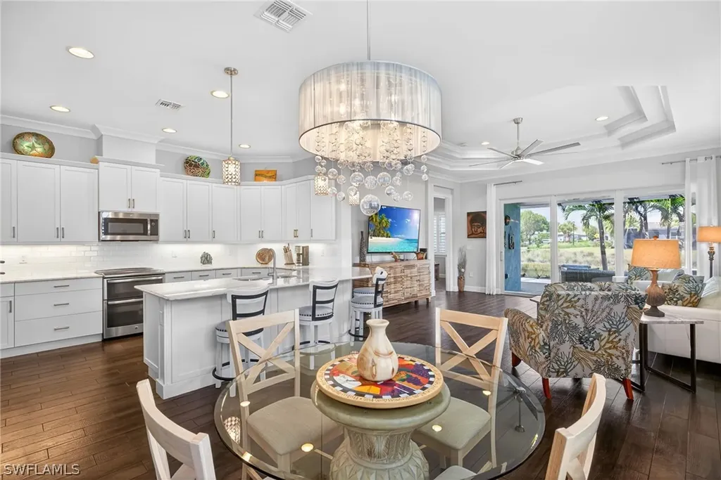 7026 Dominica Drive Naples FL 34113