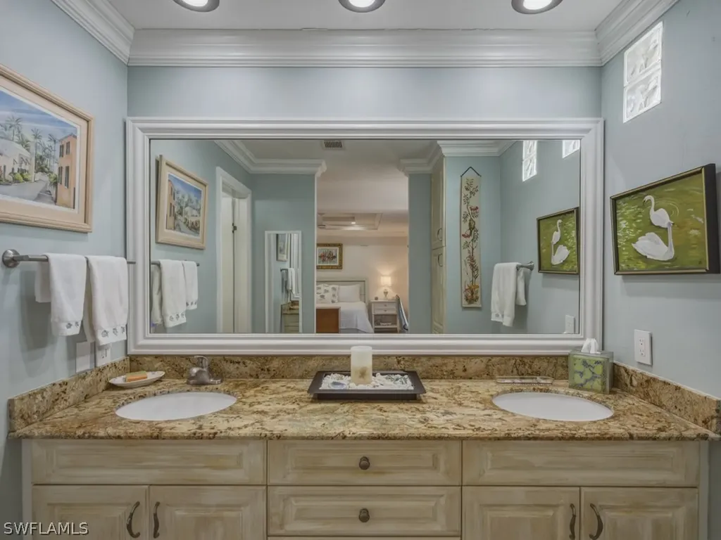 32 Covey Lane Naples FL 34114