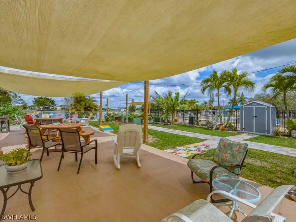 32 Covey Lane Naples FL 34114