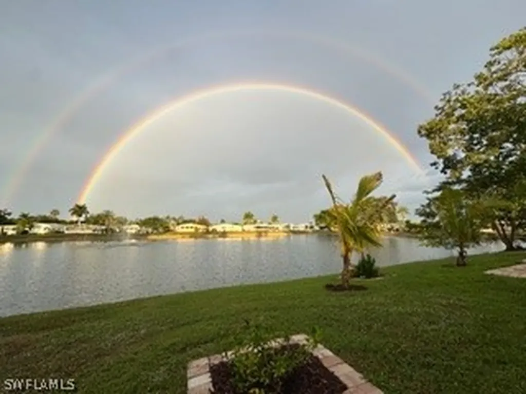 32 Covey Lane Naples FL 34114