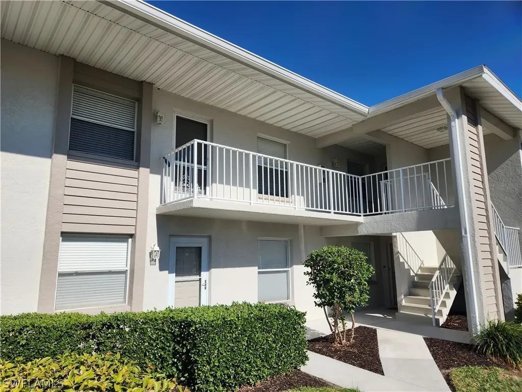1350 Churchill Circle Naples FL 34116