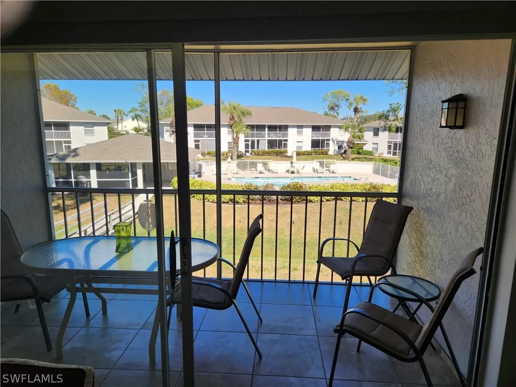 1350 Churchill Circle Naples FL 34116