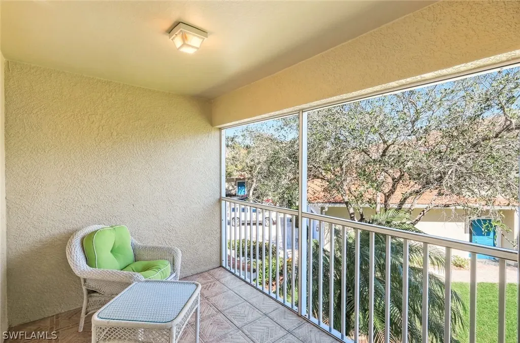 6360 Lexington Court Naples FL 34110