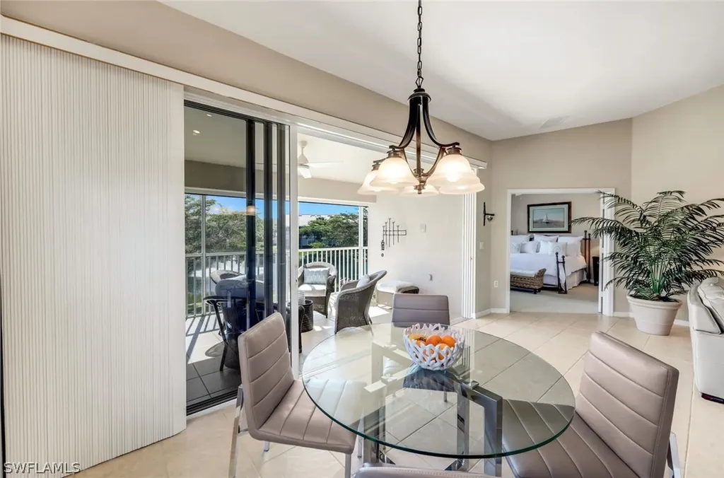 6360 Lexington Court Naples FL 34110