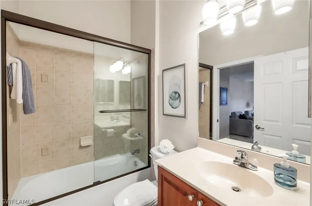 6360 Lexington Court Naples FL 34110