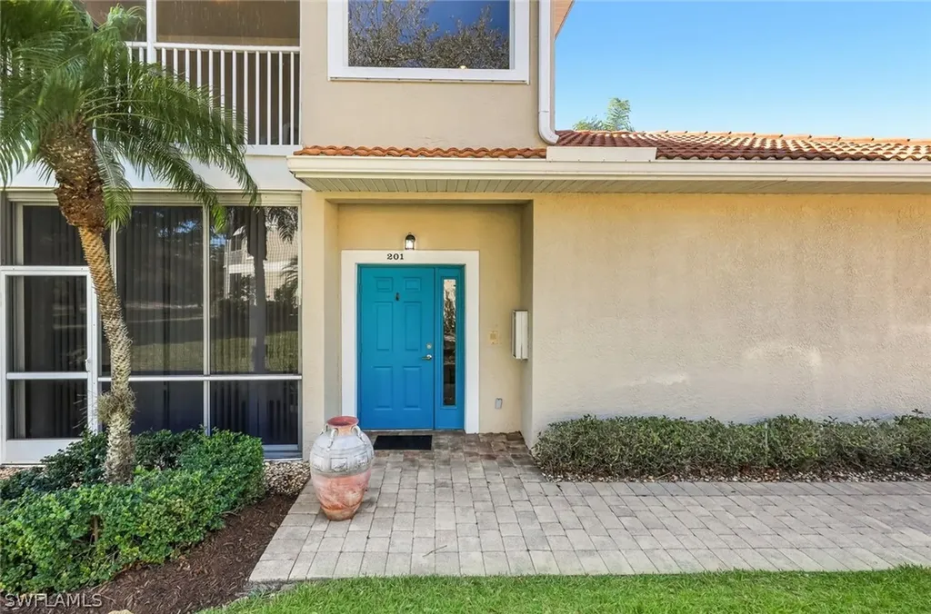 6360 Lexington Court Naples FL 34110
