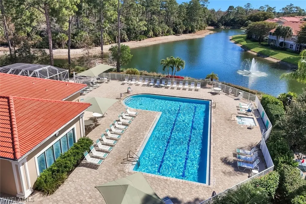 6360 Lexington Court Naples FL 34110