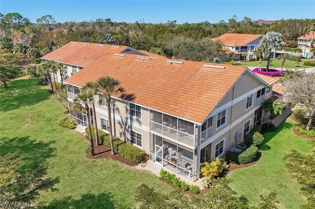 6360 Lexington Court Naples FL 34110