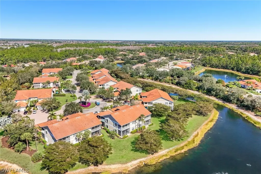 6360 Lexington Court Naples FL 34110