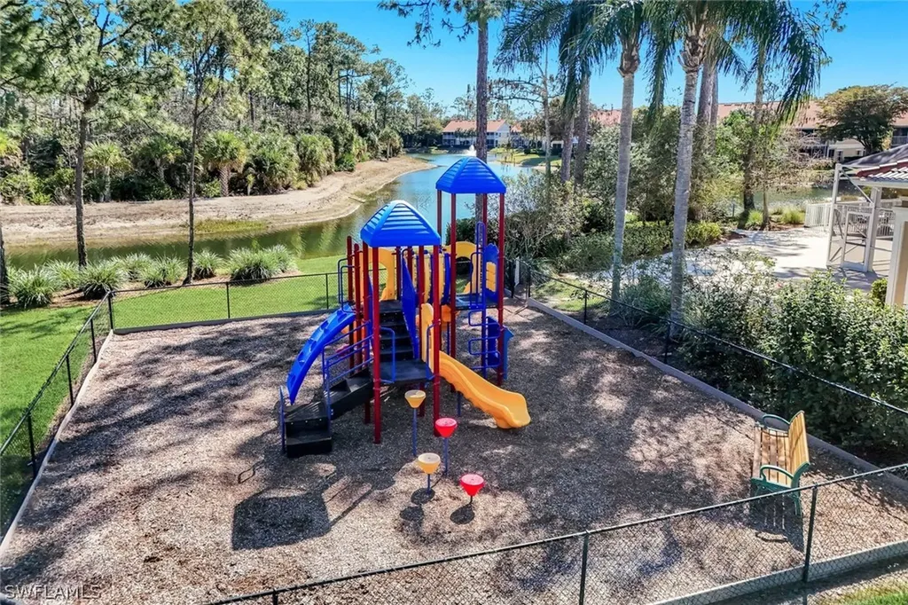 6360 Lexington Court Naples FL 34110