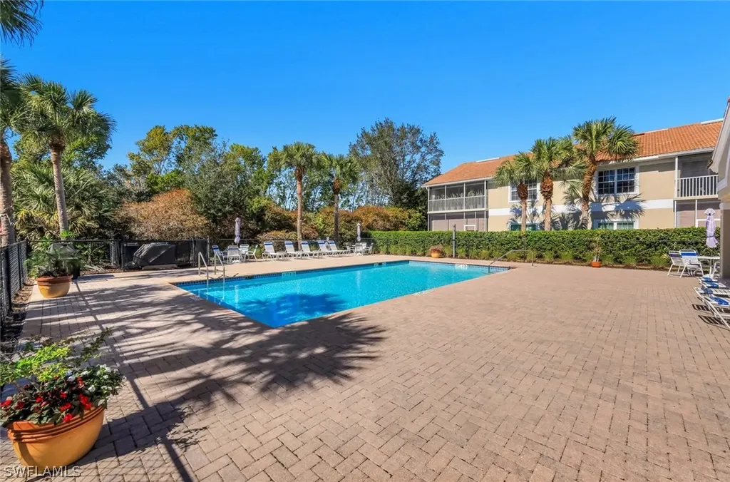 6360 Lexington Court Naples FL 34110