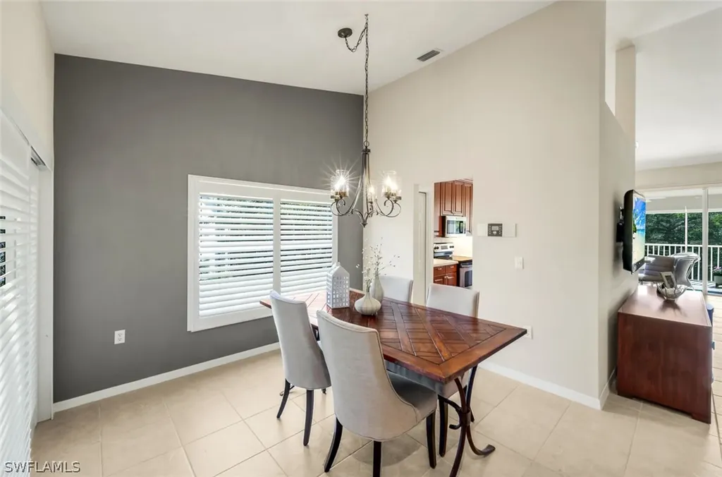 6360 Lexington Court Naples FL 34110