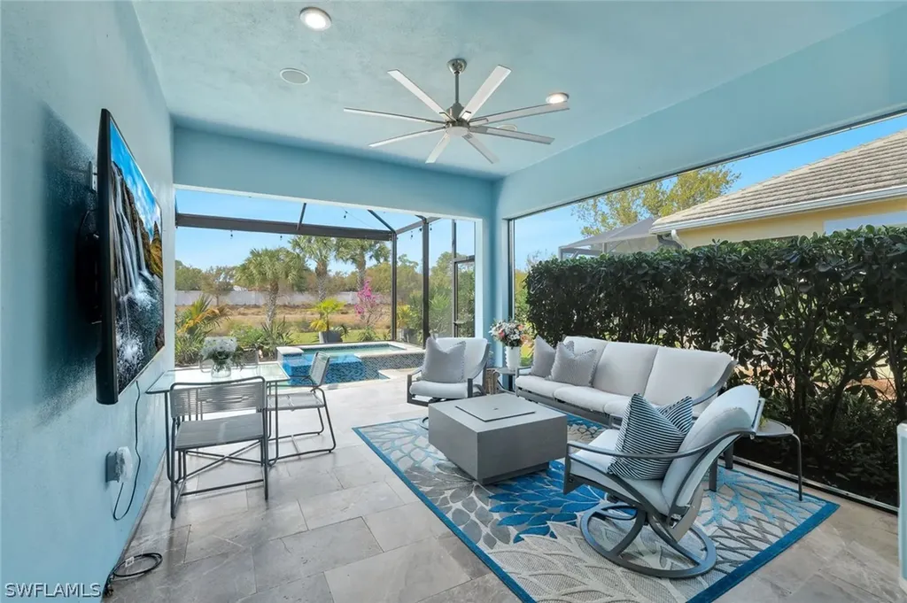 5811 Haiti Drive Naples FL 34113