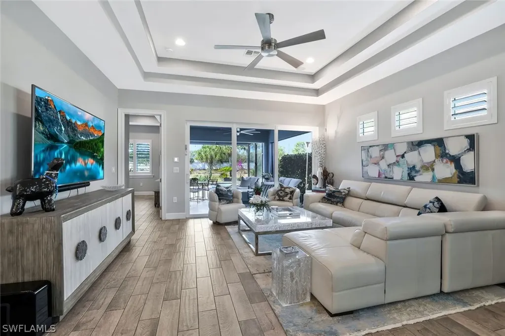 5811 Haiti Drive Naples FL 34113
