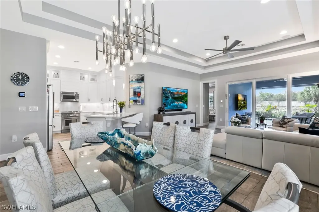 5811 Haiti Drive Naples FL 34113