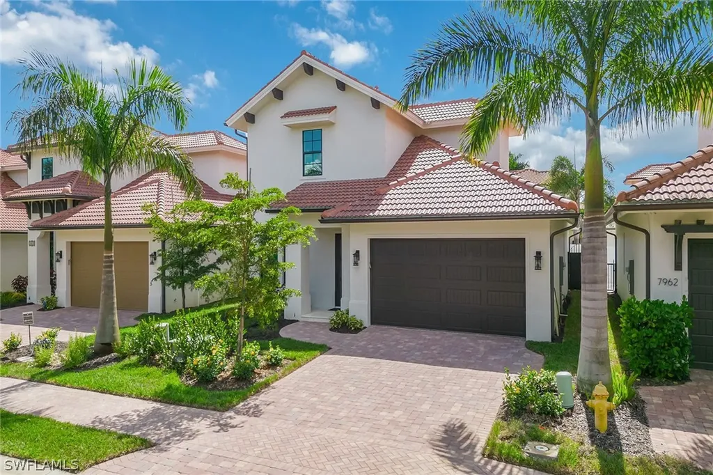 Naples FL, 7968 Cordoba Place