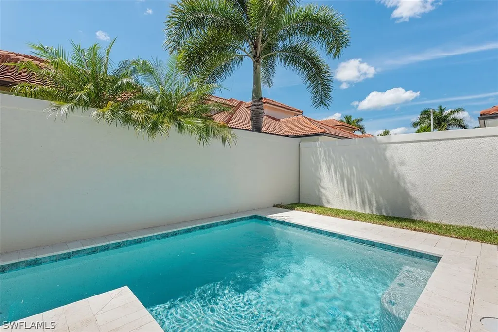 7968 Cordoba Place Naples FL 34113
