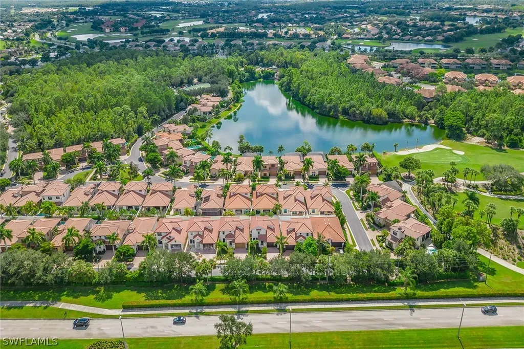 7968 Cordoba Place Naples FL 34113