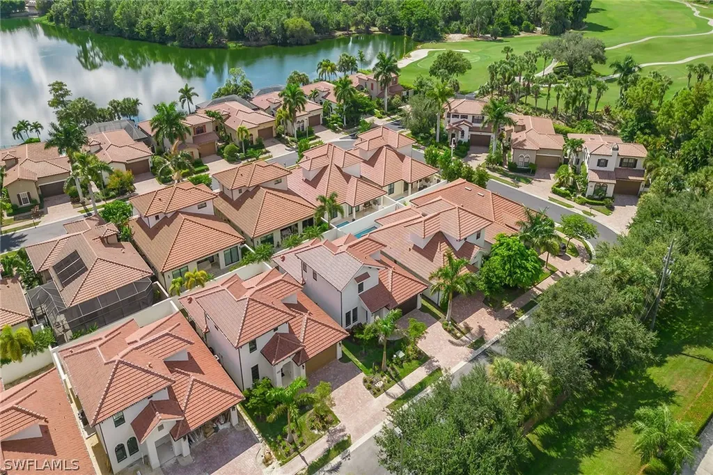 7968 Cordoba Place Naples FL 34113