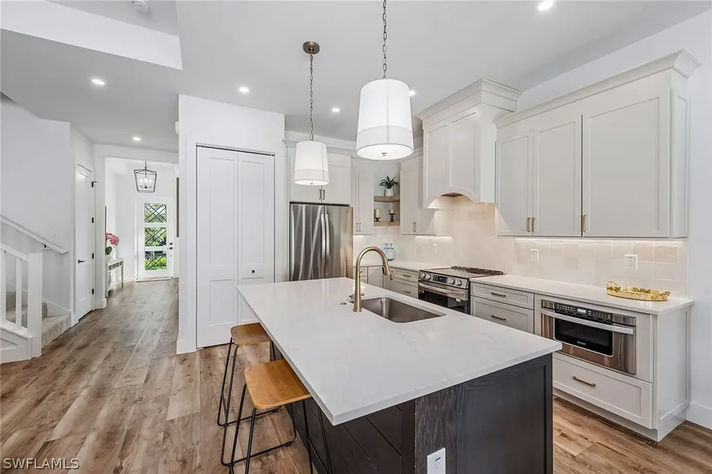 7968 Cordoba Place Naples FL 34113