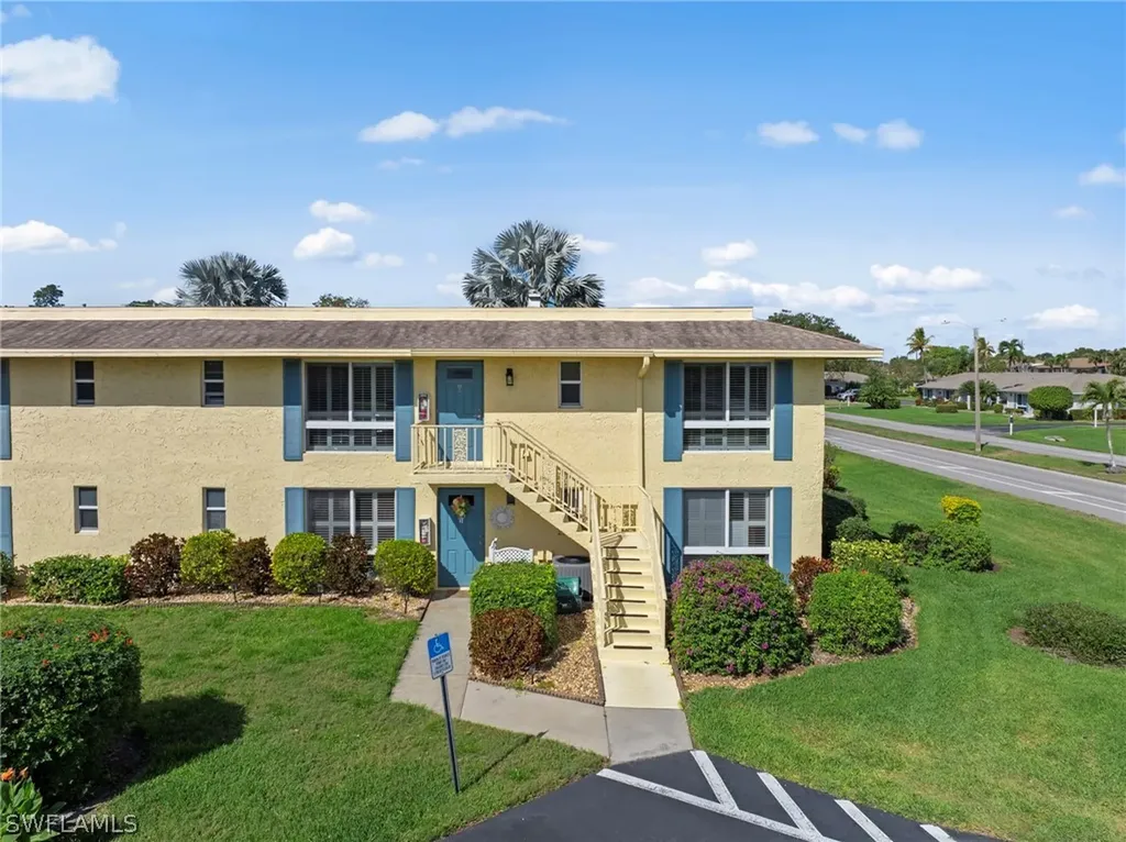 84 Glades Boulevard Naples FL 34112
