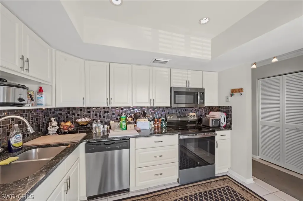 84 Glades Boulevard Naples FL 34112