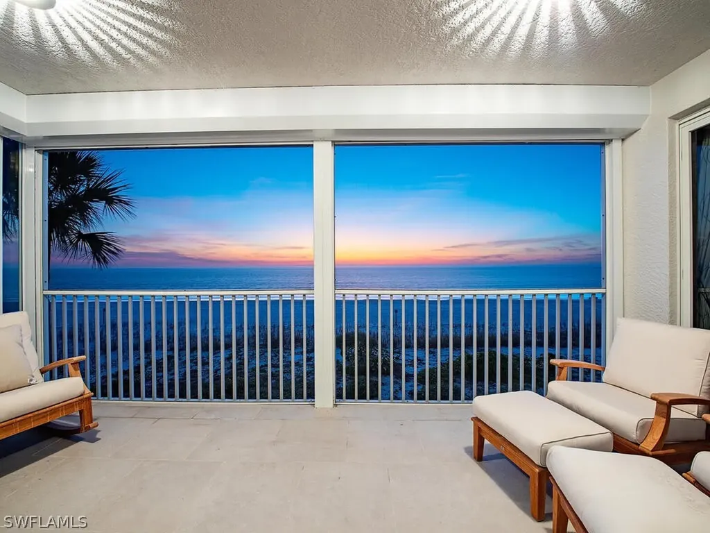 9811 Gulf Shore Drive Naples FL 34108