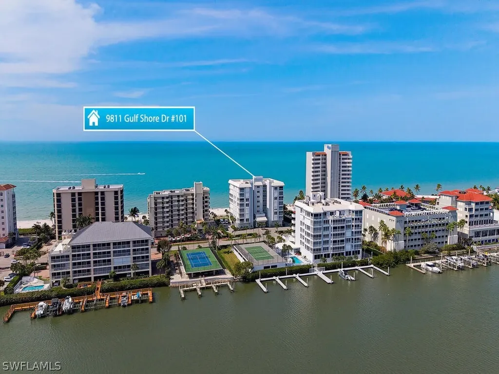 9811 Gulf Shore Drive Naples FL 34108