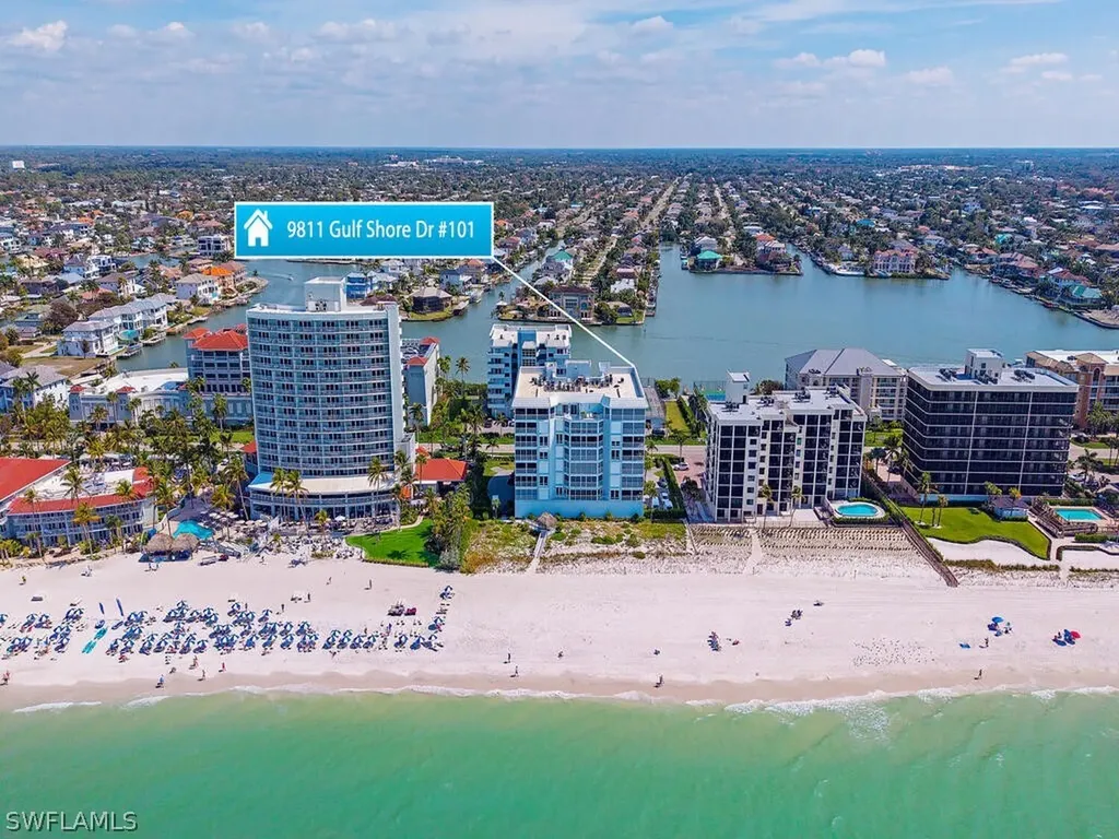 9811 Gulf Shore Drive Naples FL 34108
