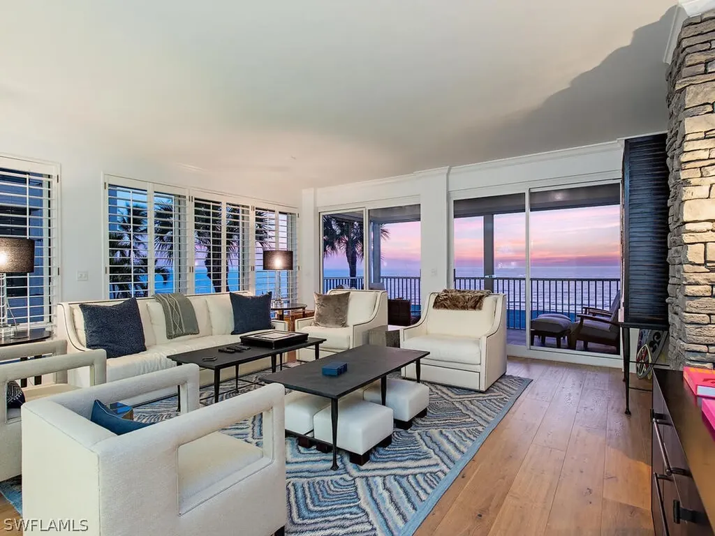 9811 Gulf Shore Drive Naples FL 34108