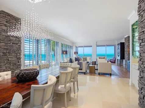 9811 Gulf Shore Drive Naples FL 34108