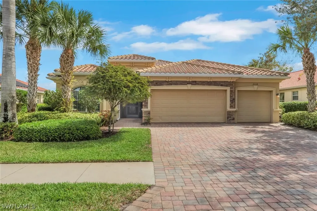 2118 Satsuma Lane Naples FL 34120