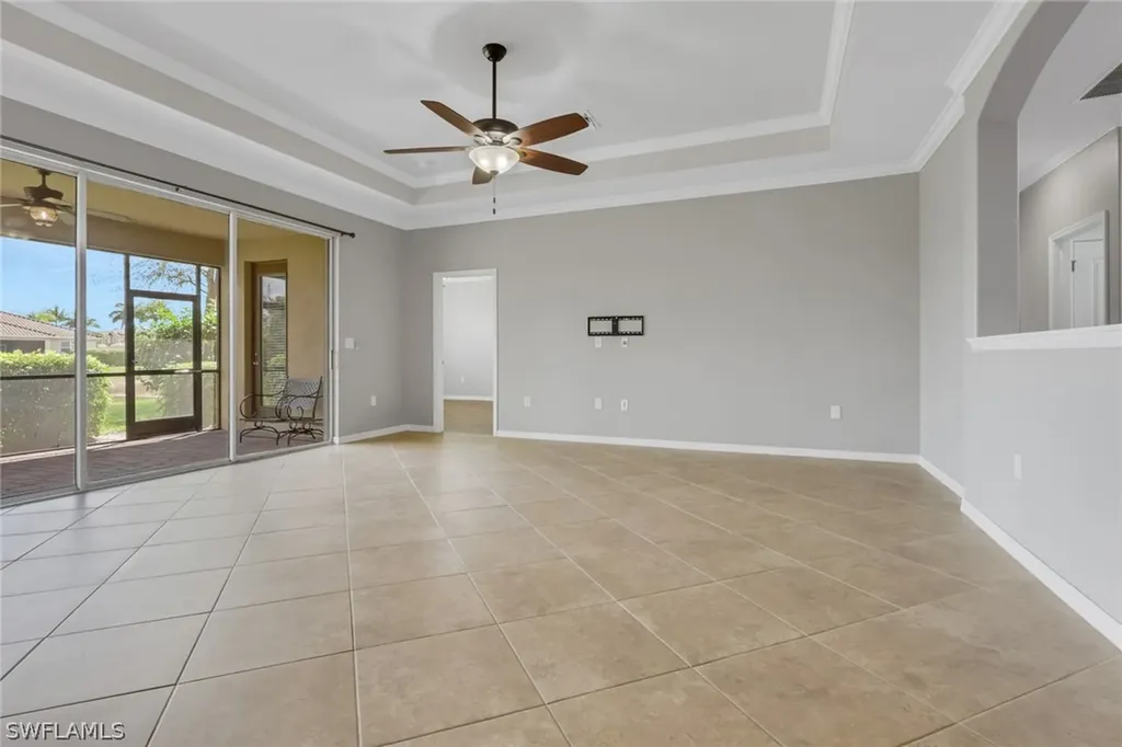 2118 Satsuma Lane Naples FL 34120