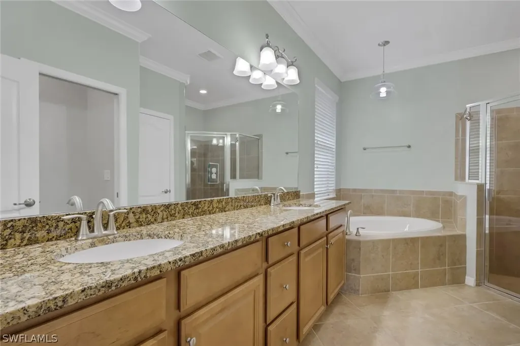 2118 Satsuma Lane Naples FL 34120