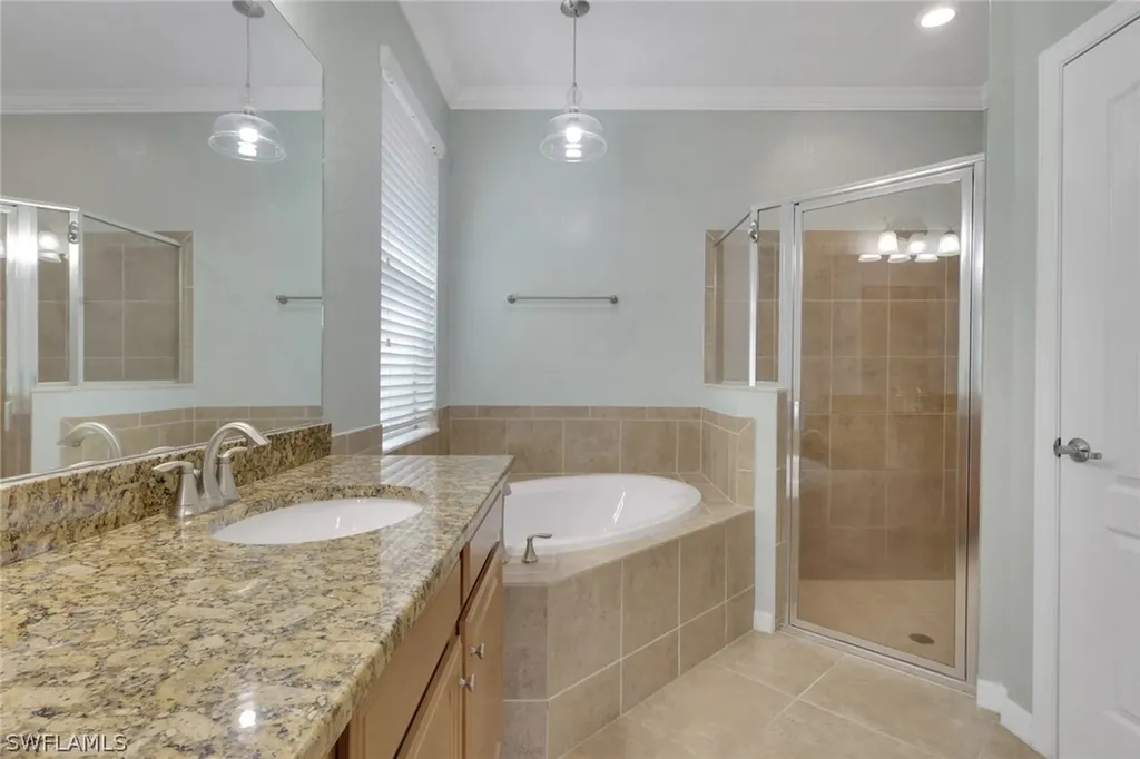2118 Satsuma Lane Naples FL 34120