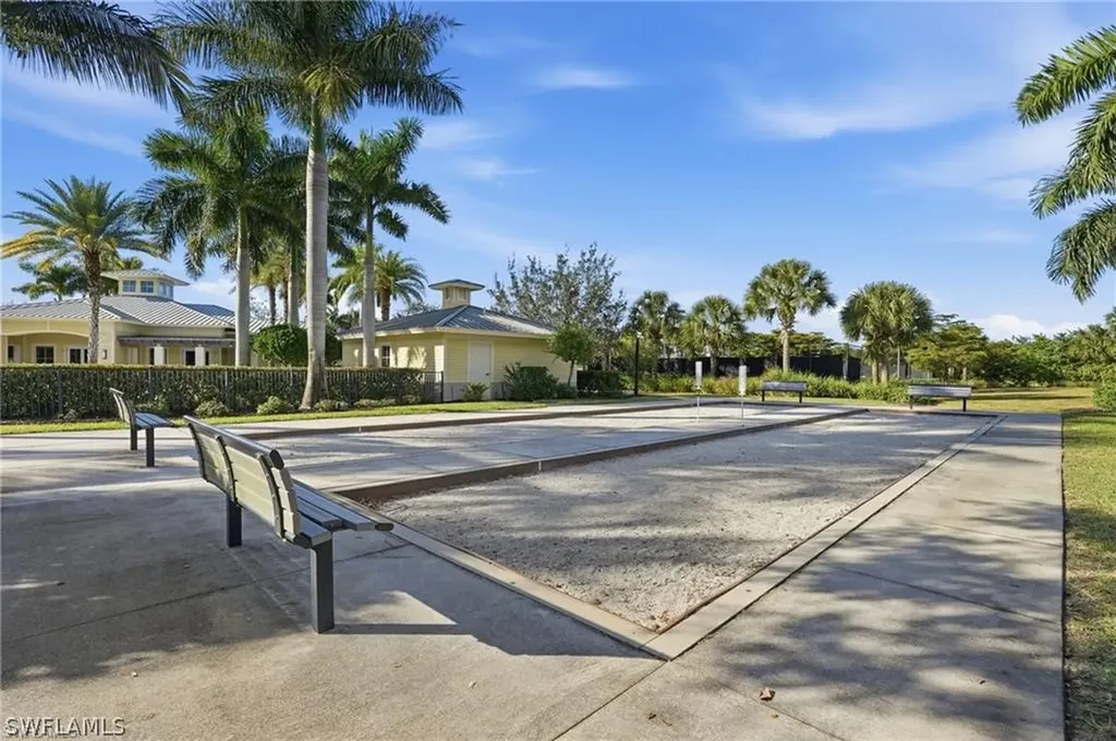 2118 Satsuma Lane Naples FL 34120
