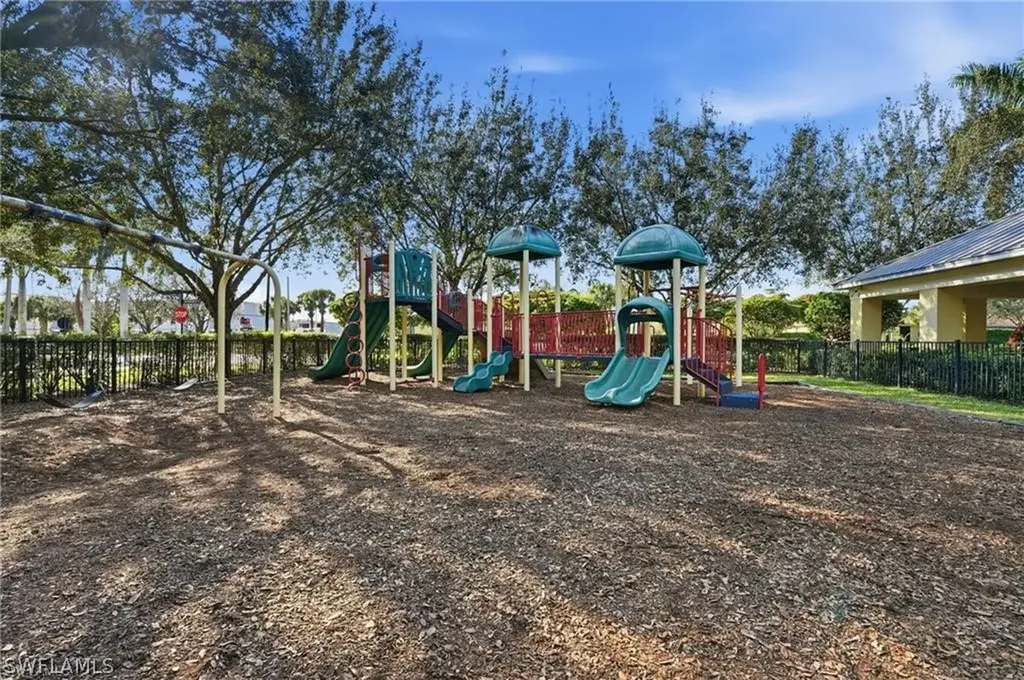 2118 Satsuma Lane Naples FL 34120
