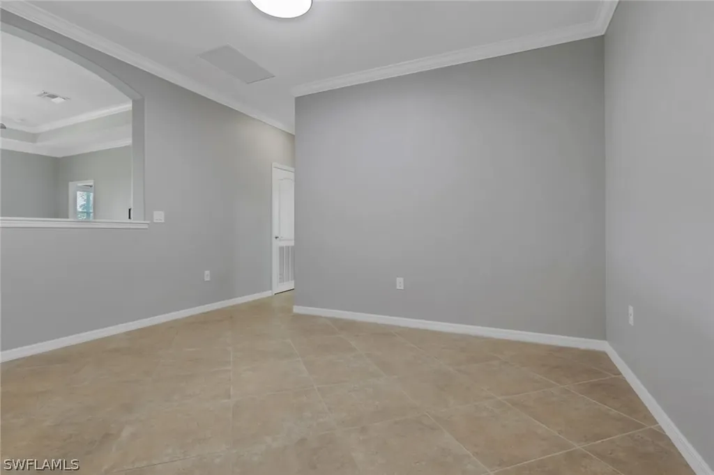 2118 Satsuma Lane Naples FL 34120
