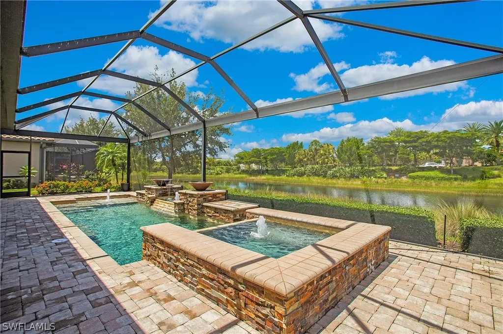 8591 Maggiore Court Naples FL 34114
