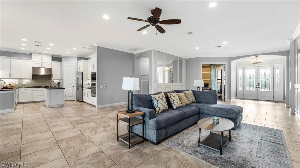8591 Maggiore Court Naples FL 34114