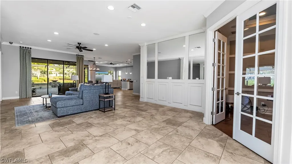 8591 Maggiore Court Naples FL 34114