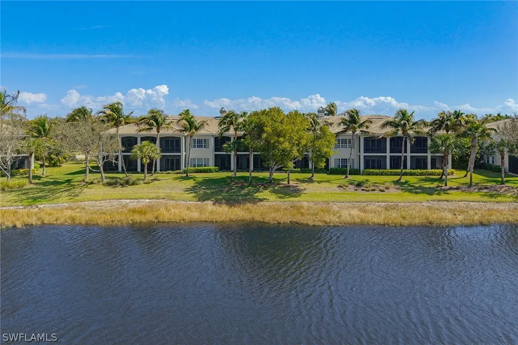 9263 Museo Circle Naples FL 34114