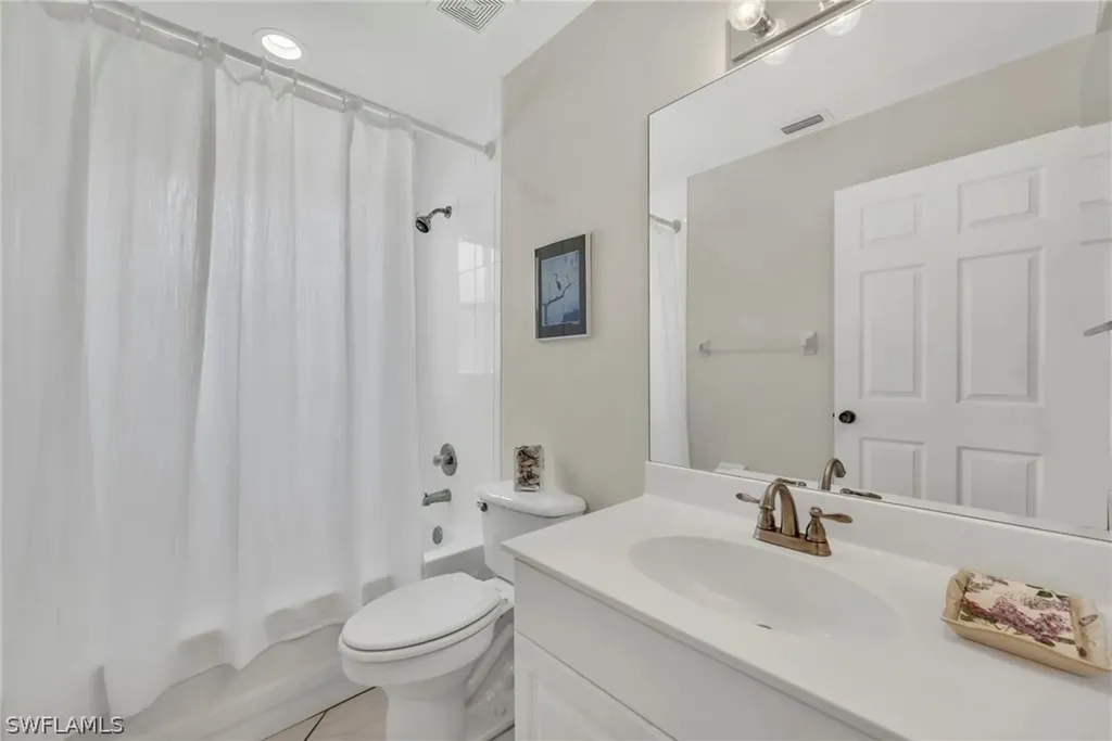2469 Millcreek Lane Naples FL 34119