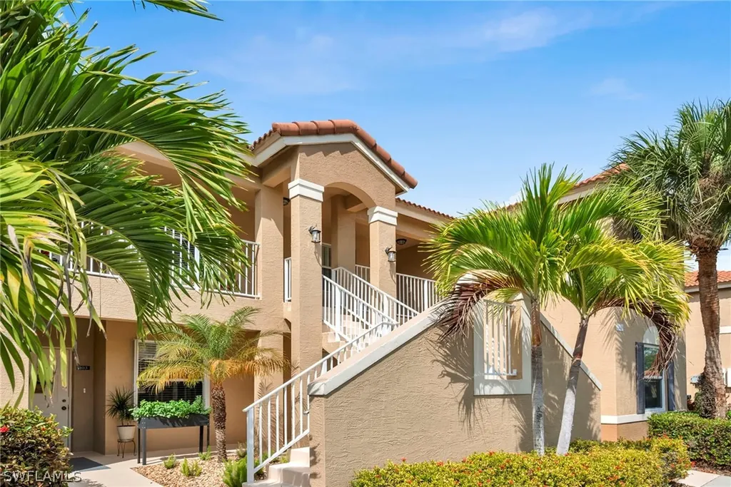 2469 Millcreek Lane Naples FL 34119