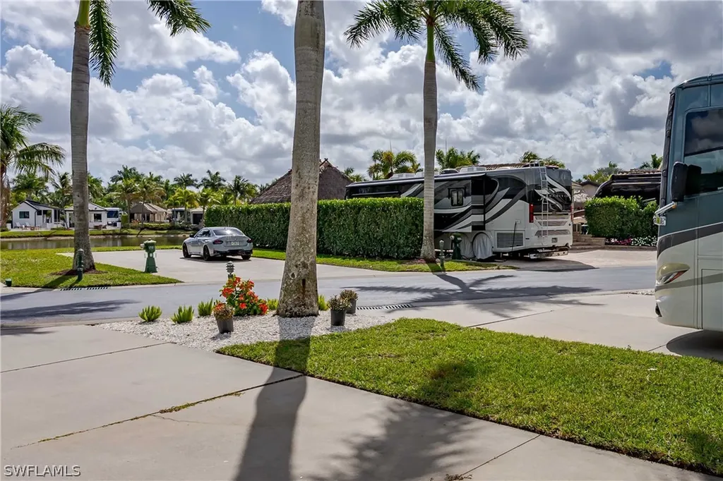 13399 Snook Circle Naples FL 34114