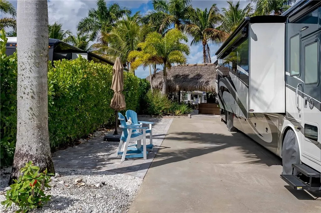 13399 Snook Circle Naples FL 34114