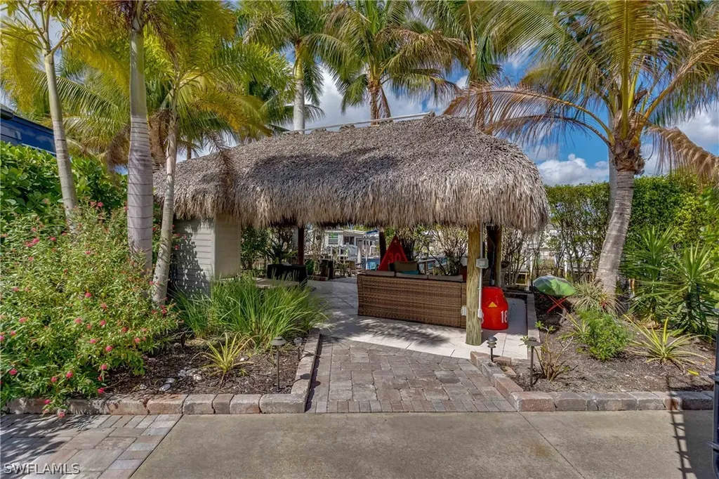 13399 Snook Circle Naples FL 34114