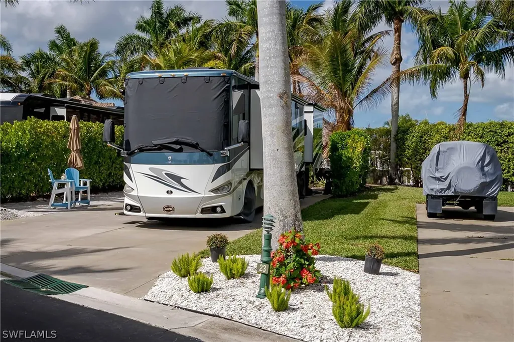13399 Snook Circle Naples FL 34114