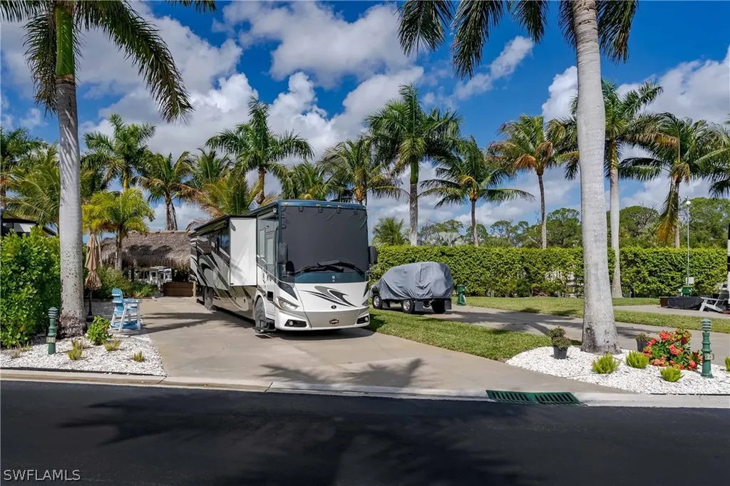 13399 Snook Circle Naples FL 34114